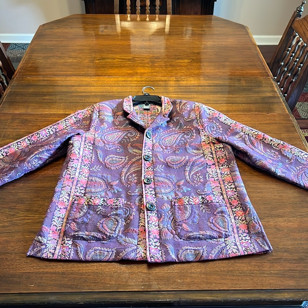 Rare find 1960’s cornet tapestry carpet jacket size large great condition